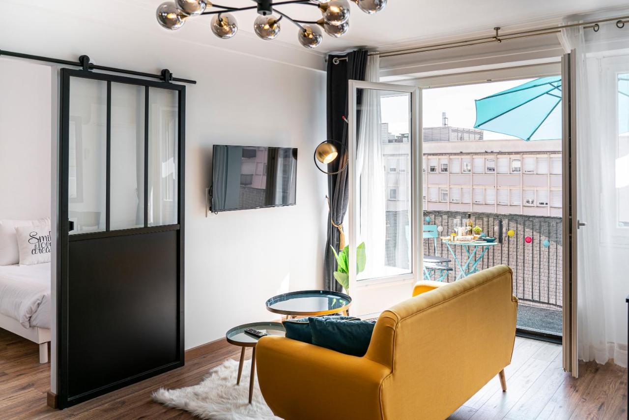 Appartement Au Palais des Pyrénées! Hyper centre -Clim-Balcon-Parking Gratuit à Pau Extérieur photo