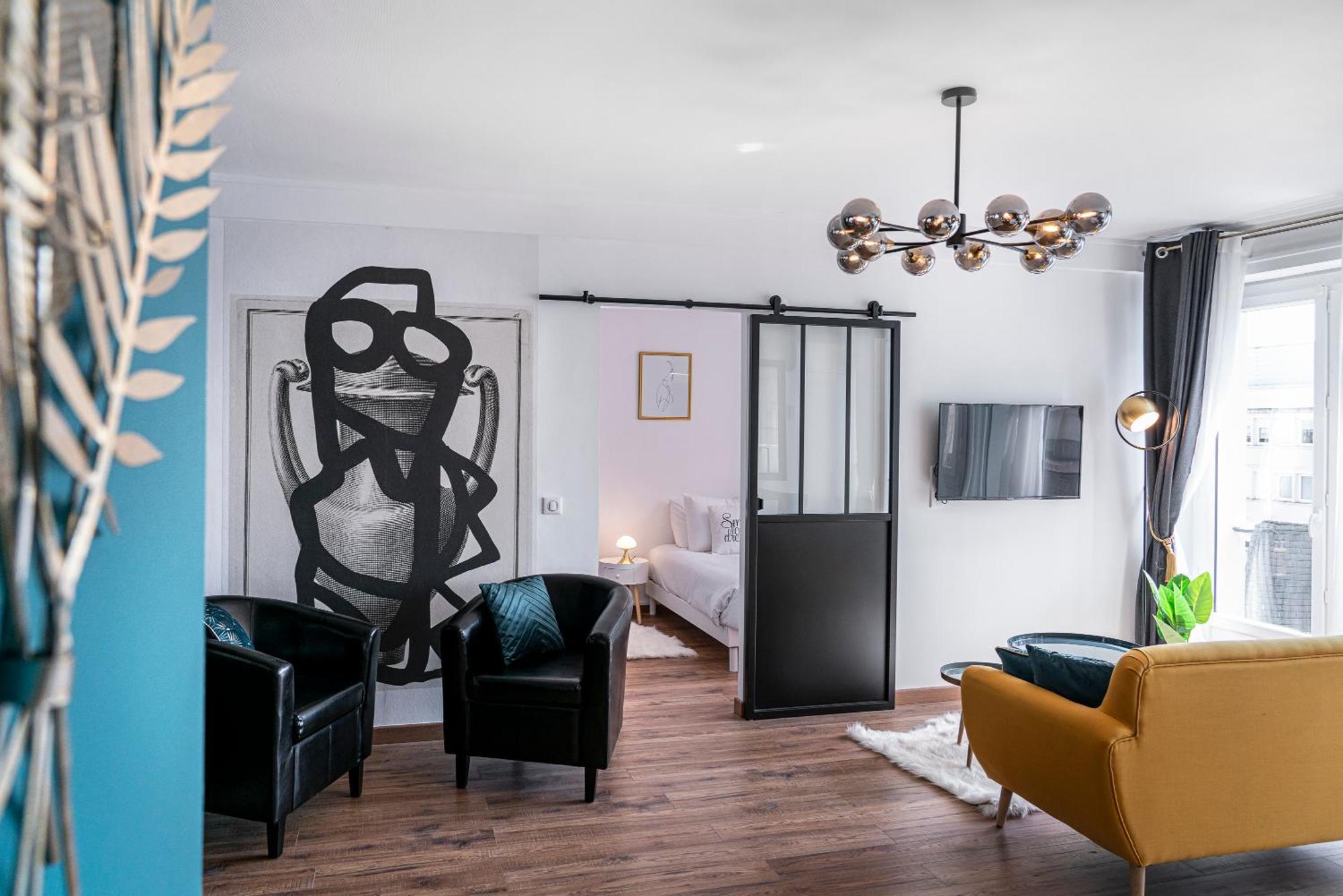 Appartement Au Palais des Pyrénées! Hyper centre -Clim-Balcon-Parking Gratuit à Pau Extérieur photo