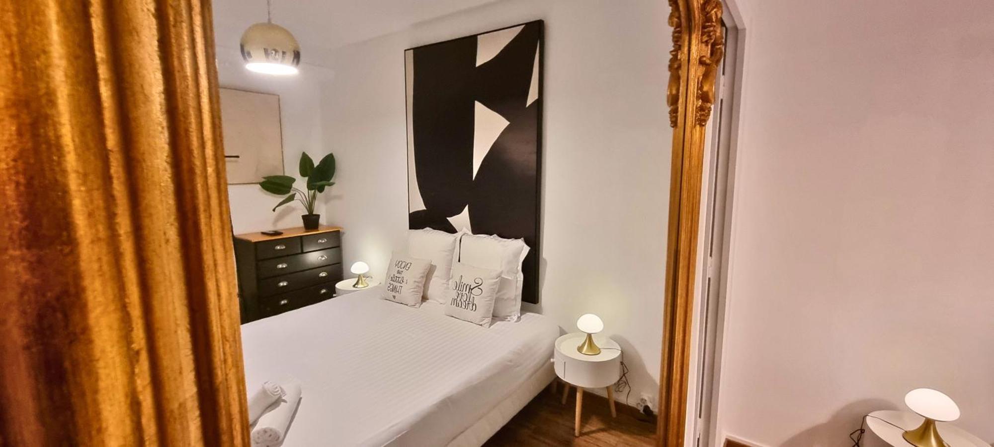 Appartement Au Palais des Pyrénées! Hyper centre -Clim-Balcon-Parking Gratuit à Pau Extérieur photo